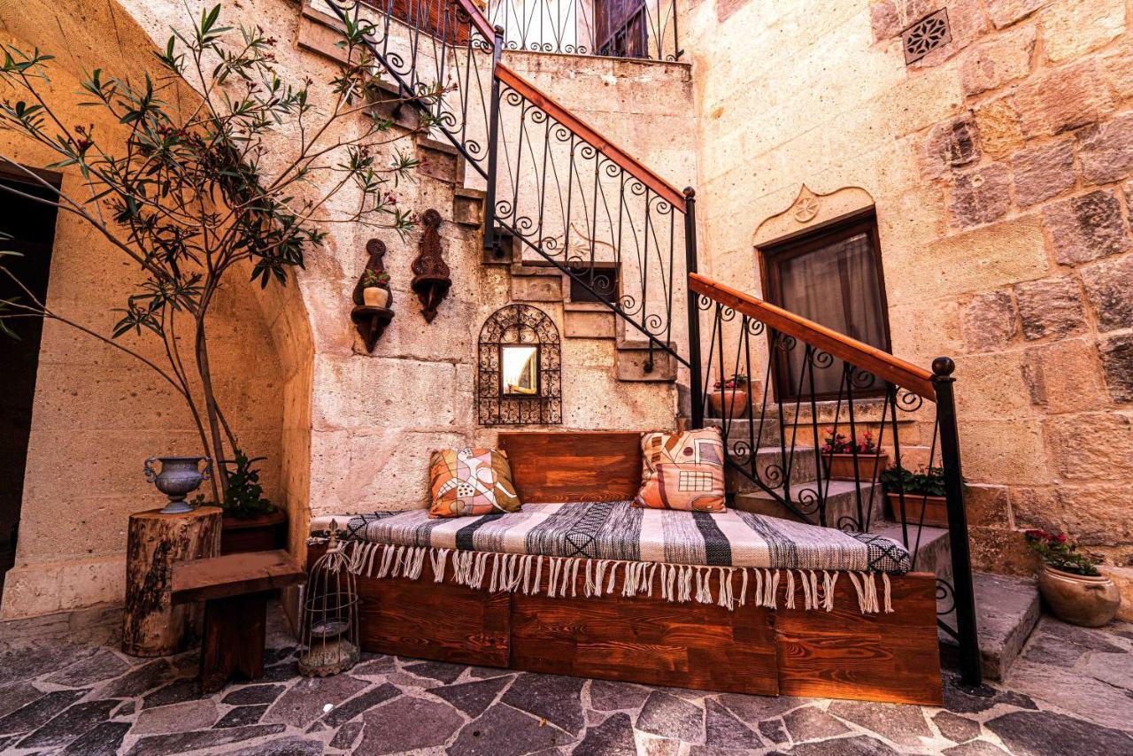 Alice In Cappadocia Hotel Üchisar Bagian luar foto